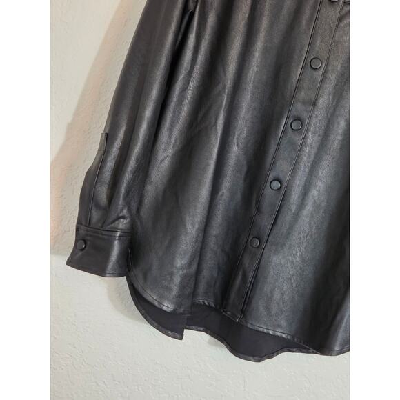 SPANX Women's Leather Like Oversized Shacket Size Medium Black Button Front- NEW - Picture 3 of 11